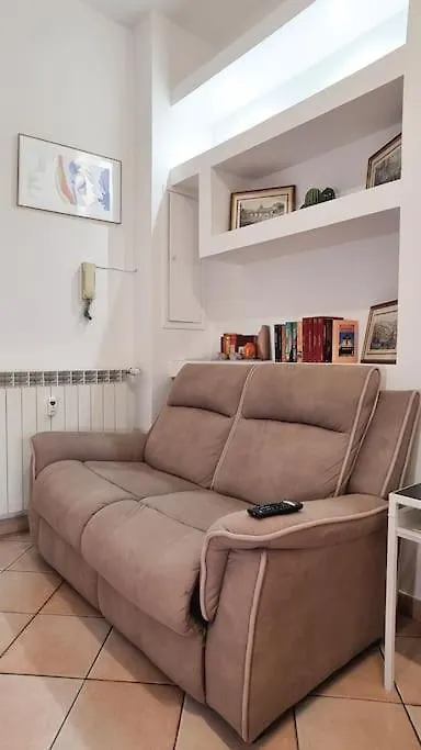 Alloggio Turistico Per Famiglie Apartment Rome Italy